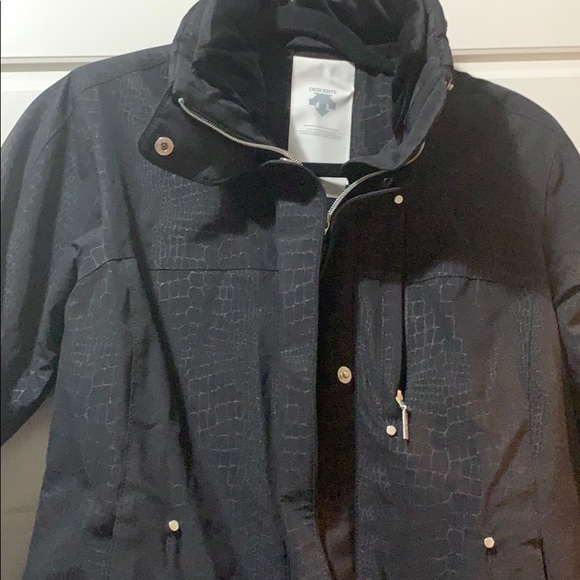 Descente ski jacket - Picture 2 of 3